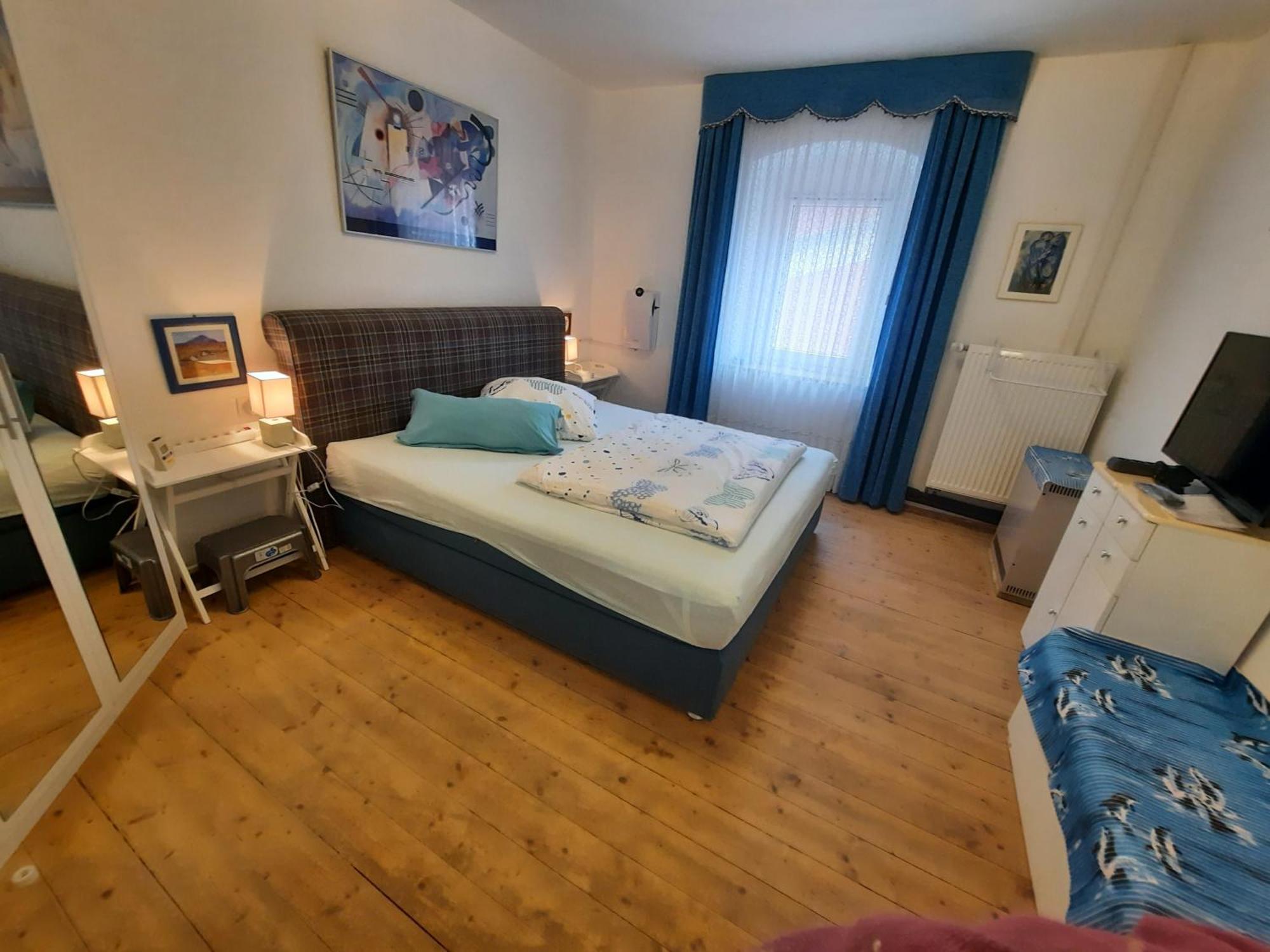 Ferienwohnung FeWo An der Bruecke Solnhofen Zimmer foto